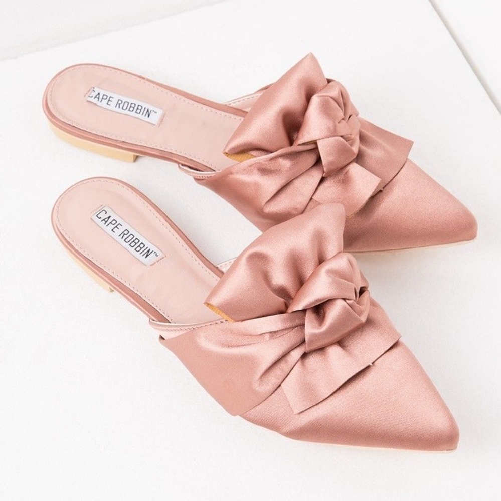 Cape Robbin pink satin mule size 6